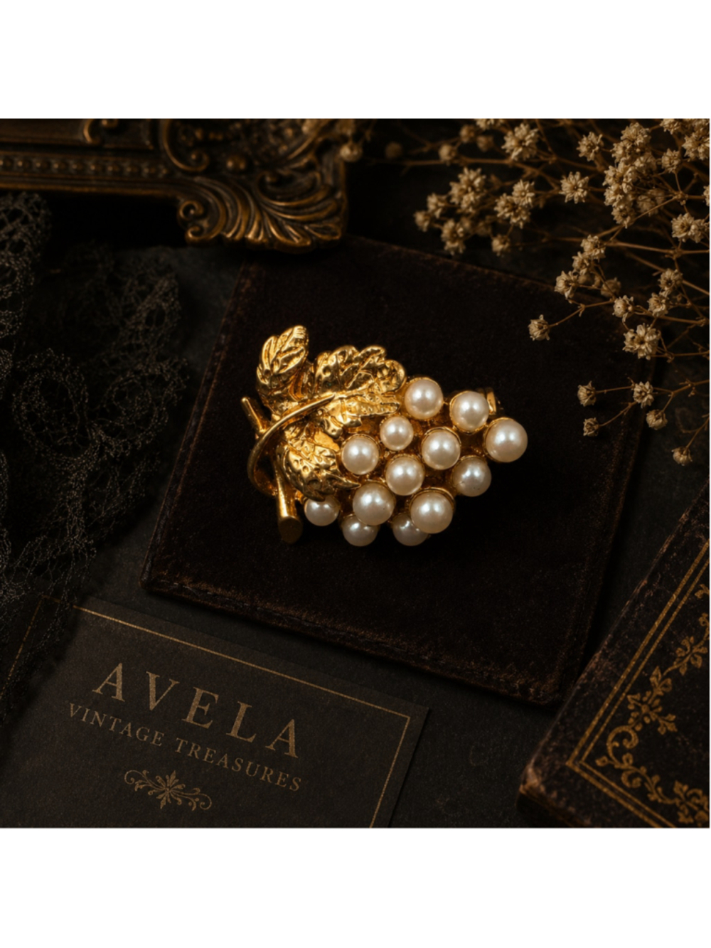 Vintage 1980s Gold Tone Faux Pearl Grape Cluster Brooch Pin | Leaf Vine